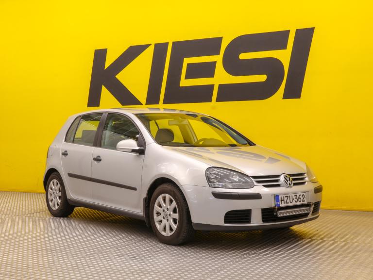 Volkswagen Golf 2004