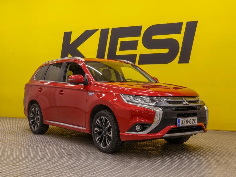 Mitsubishi Outlander PHEV 2016