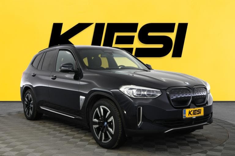 BMW iX3 2022