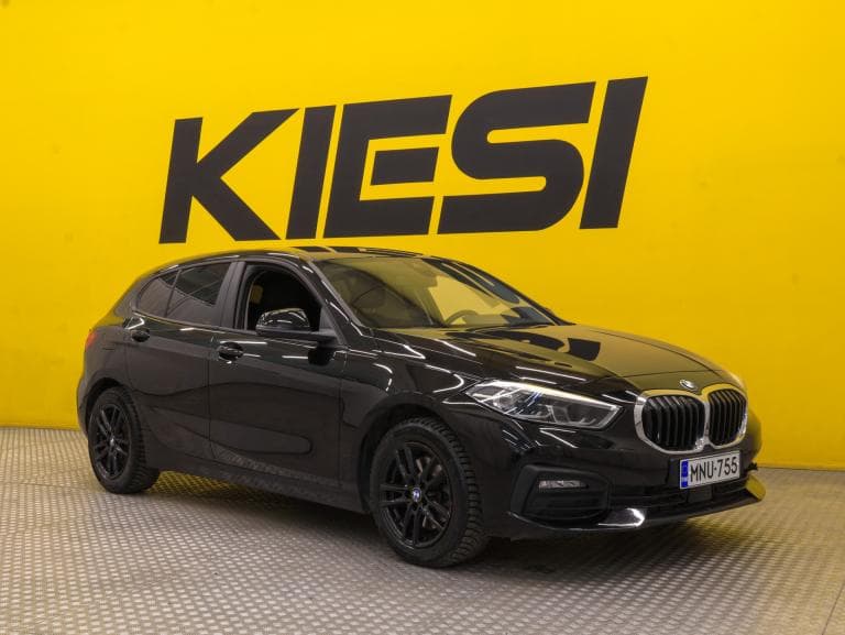 BMW 118 2021