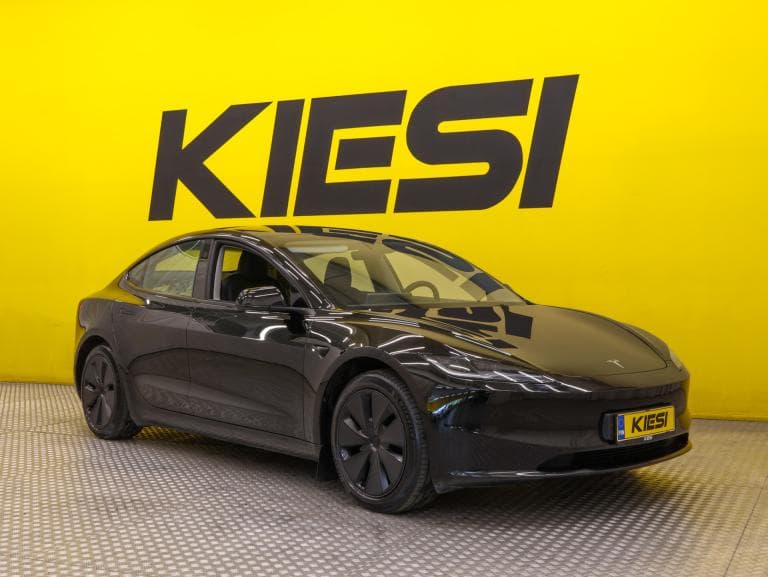 Tesla Model 3 2024