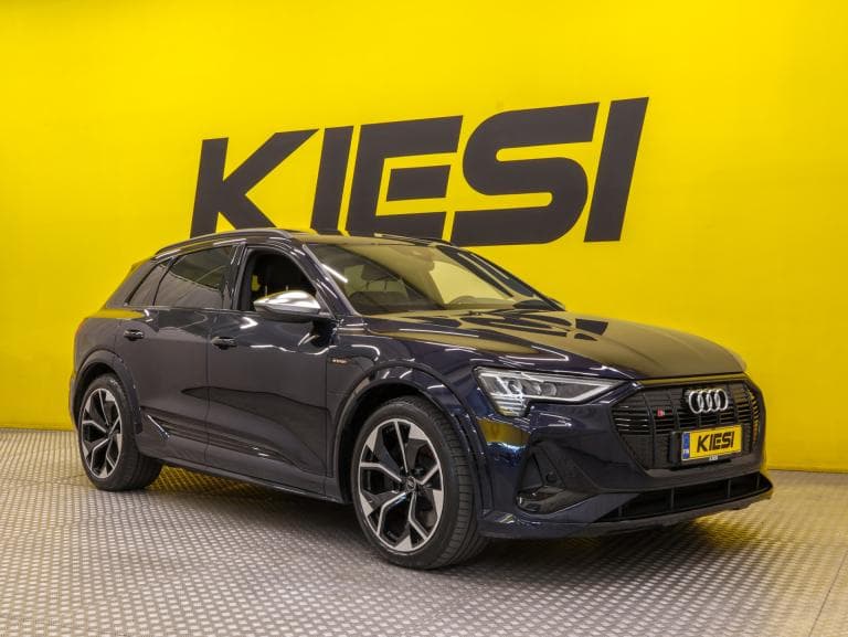 Audi e-tron 2023