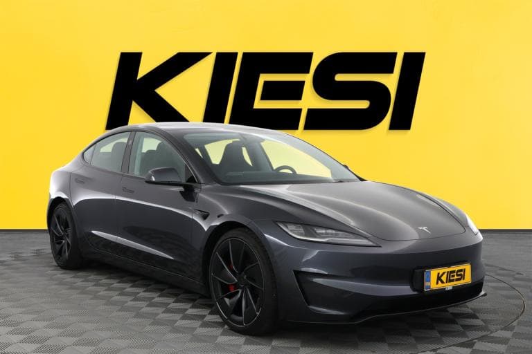 Tesla Model 3 2024