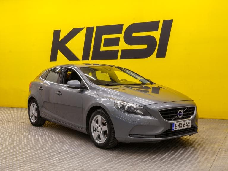 Volvo V40 2015