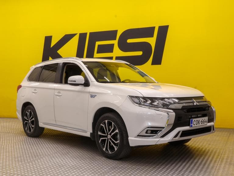 Mitsubishi Outlander PHEV 2020